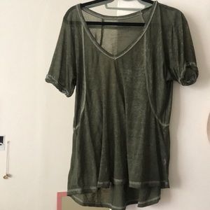 Free people t shirt !